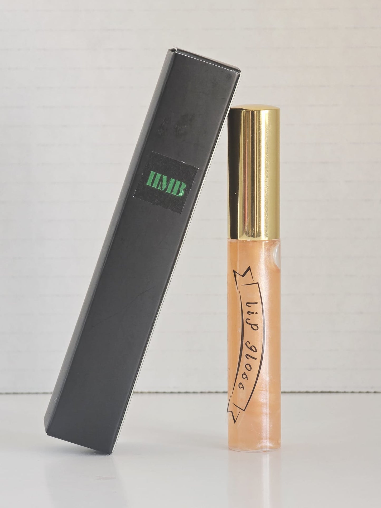 Lip Gloss (w/ applicator)